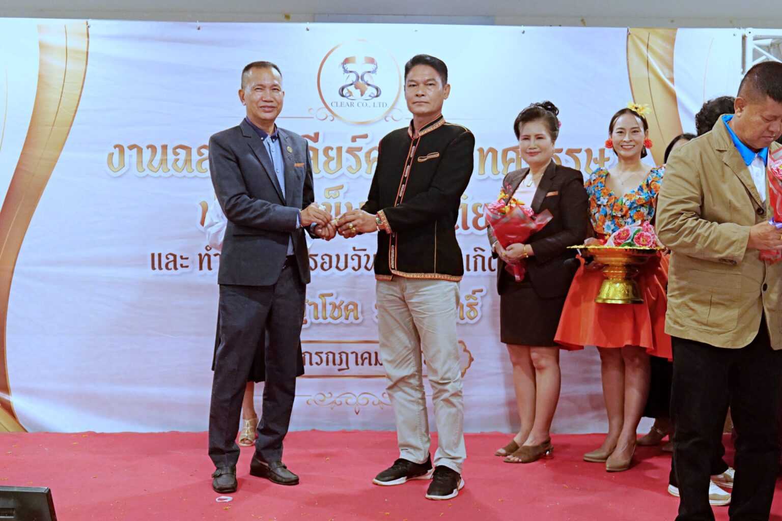 P1048551